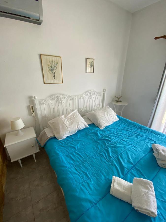 Δωματια Ξανθουλα Xanthoyla Rooms อมาเลียโปลิ ภายนอก รูปภาพ